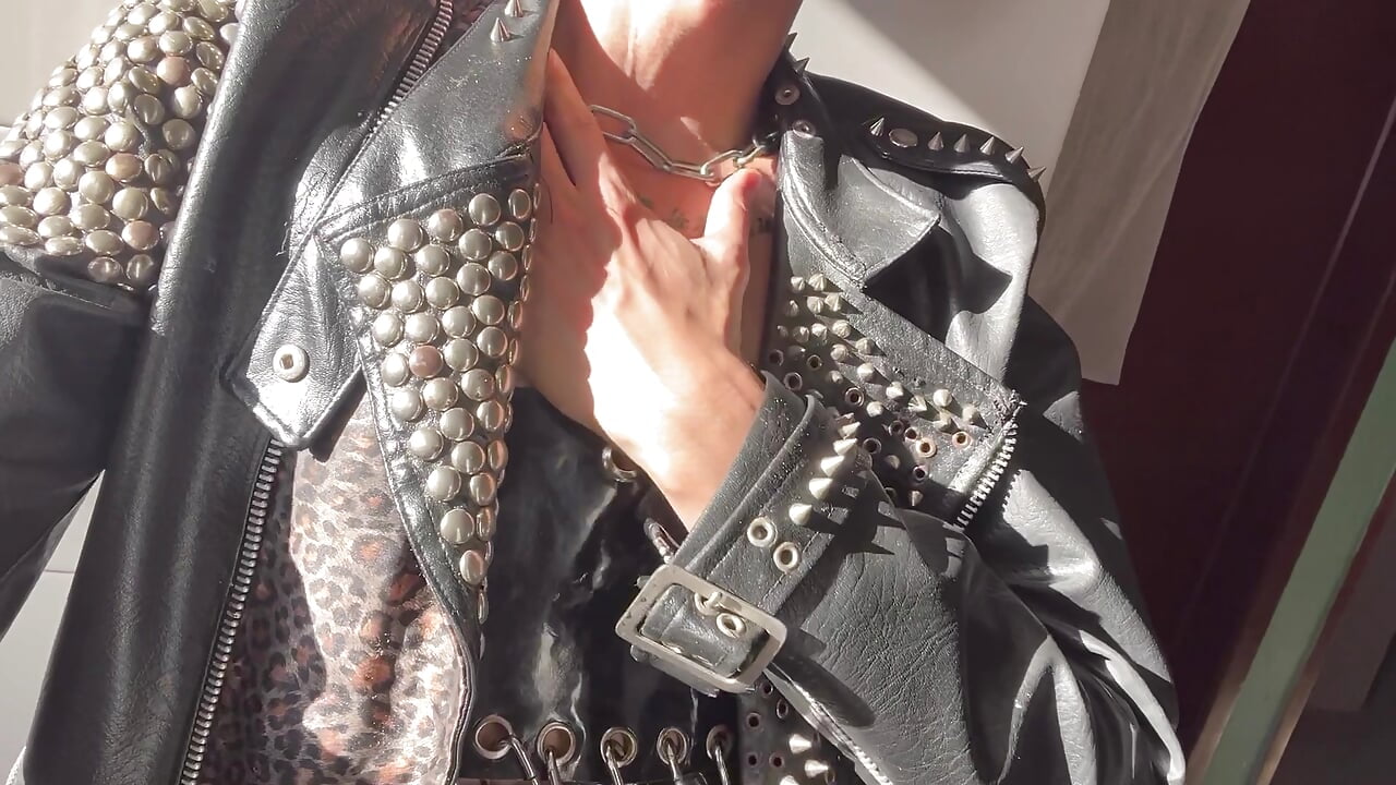 make of Sun and desires - video oleh cenobitehunt kamera model