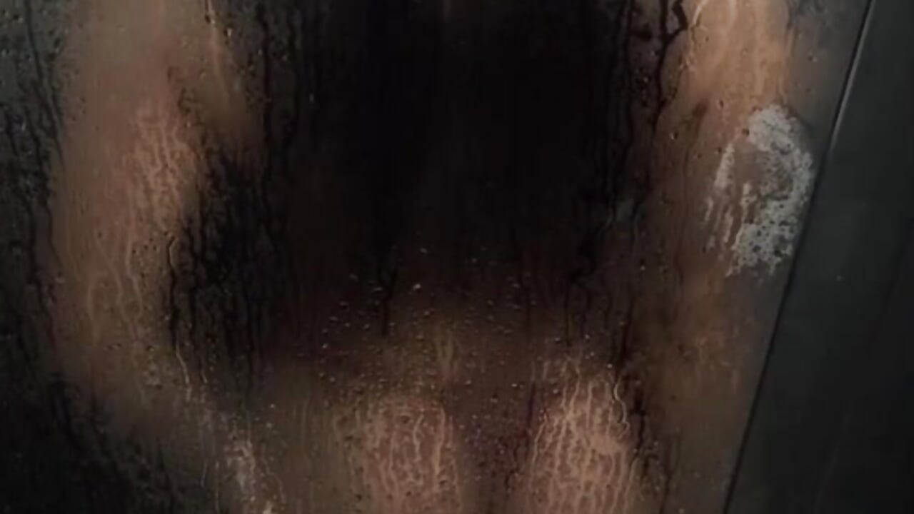 I don't know what it is about Thursday... but today I feel irresistible... - vídeo de Quiinn_bx modelo de câmara