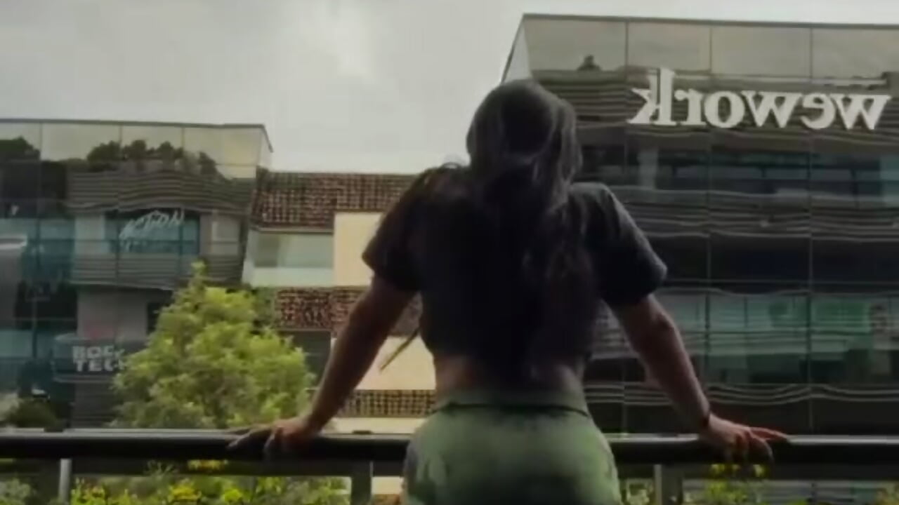 🌹 The weekend starts with a little fun. - video oleh model kamera Quiinn_bx