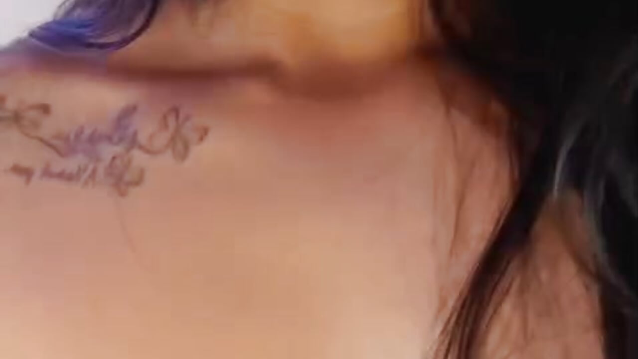 u want kiss me a little? - vídeo de Quiinn_bx modelo de câmara