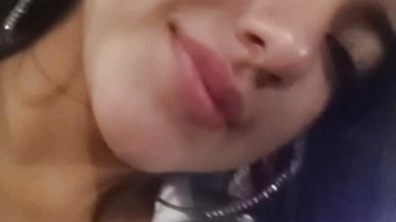 😍 - vídeo de Quiinn_bx modelo de câmara