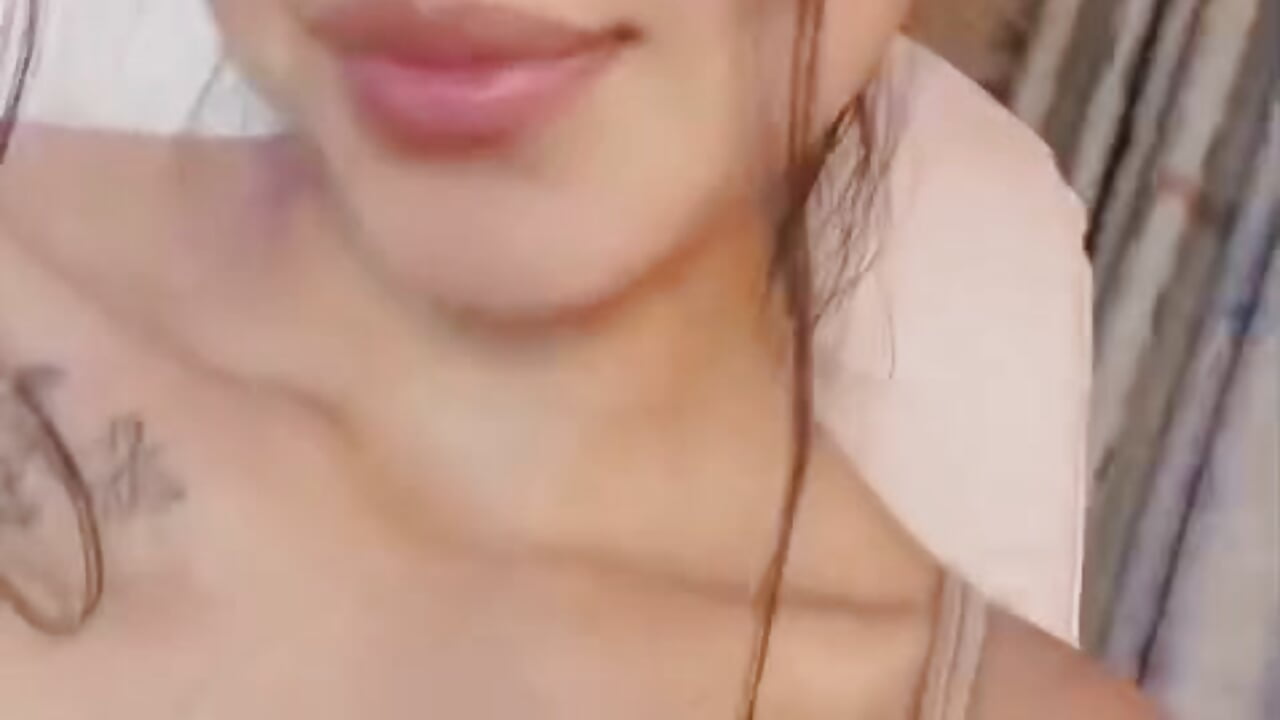KISSES FOR U 😚 - vídeo de Quiinn_bx modelo de câmara