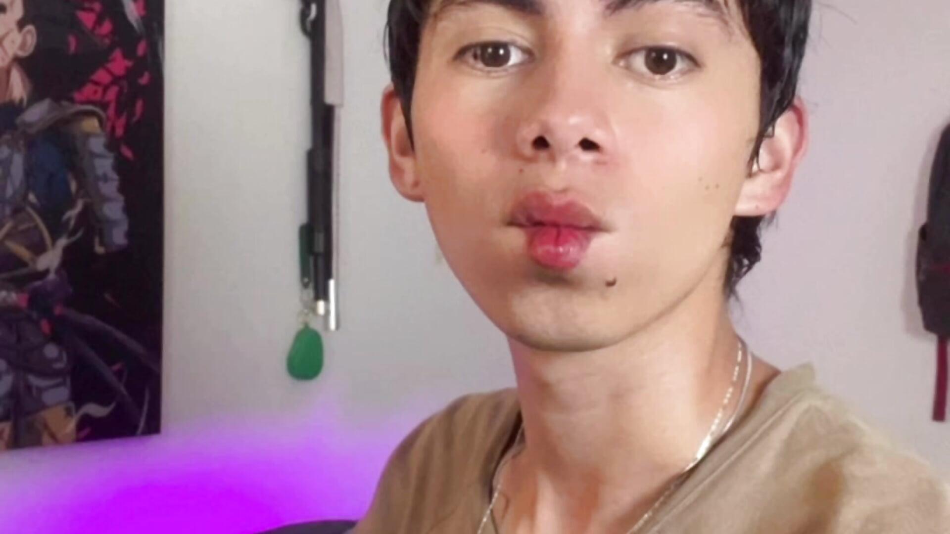 Feliz inicio de semana - video by Yaiden_11 cam model