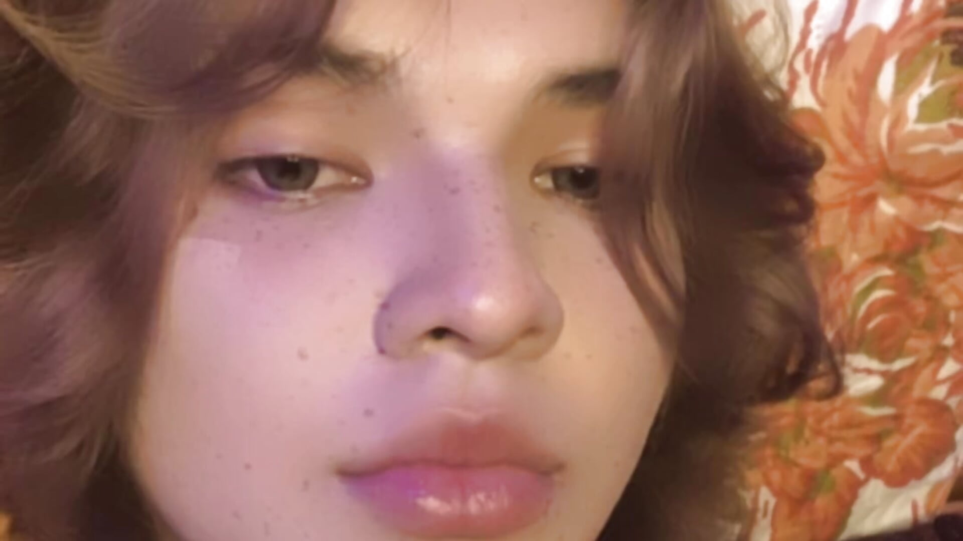 Adam - відео від вебкаммоделі adam_angelssss