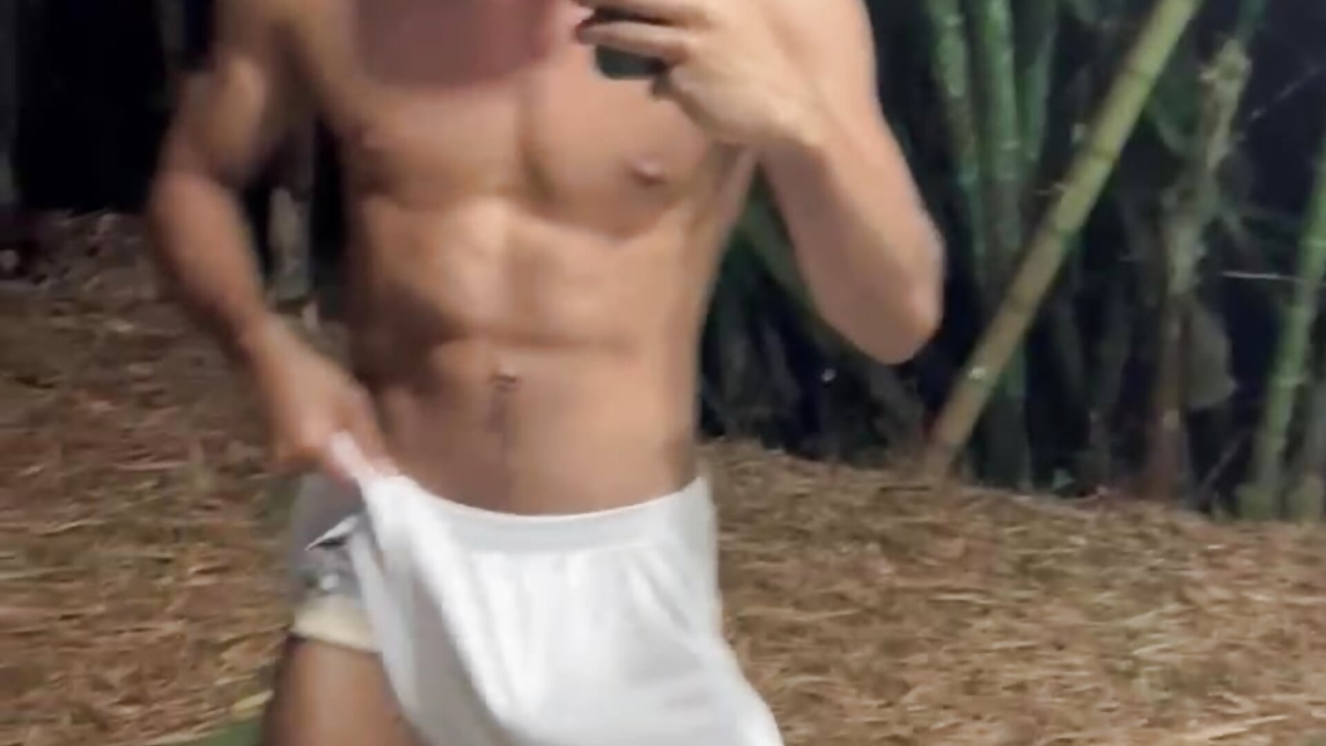 Me !!! - Colstorw_ 캠 모델의 동영상