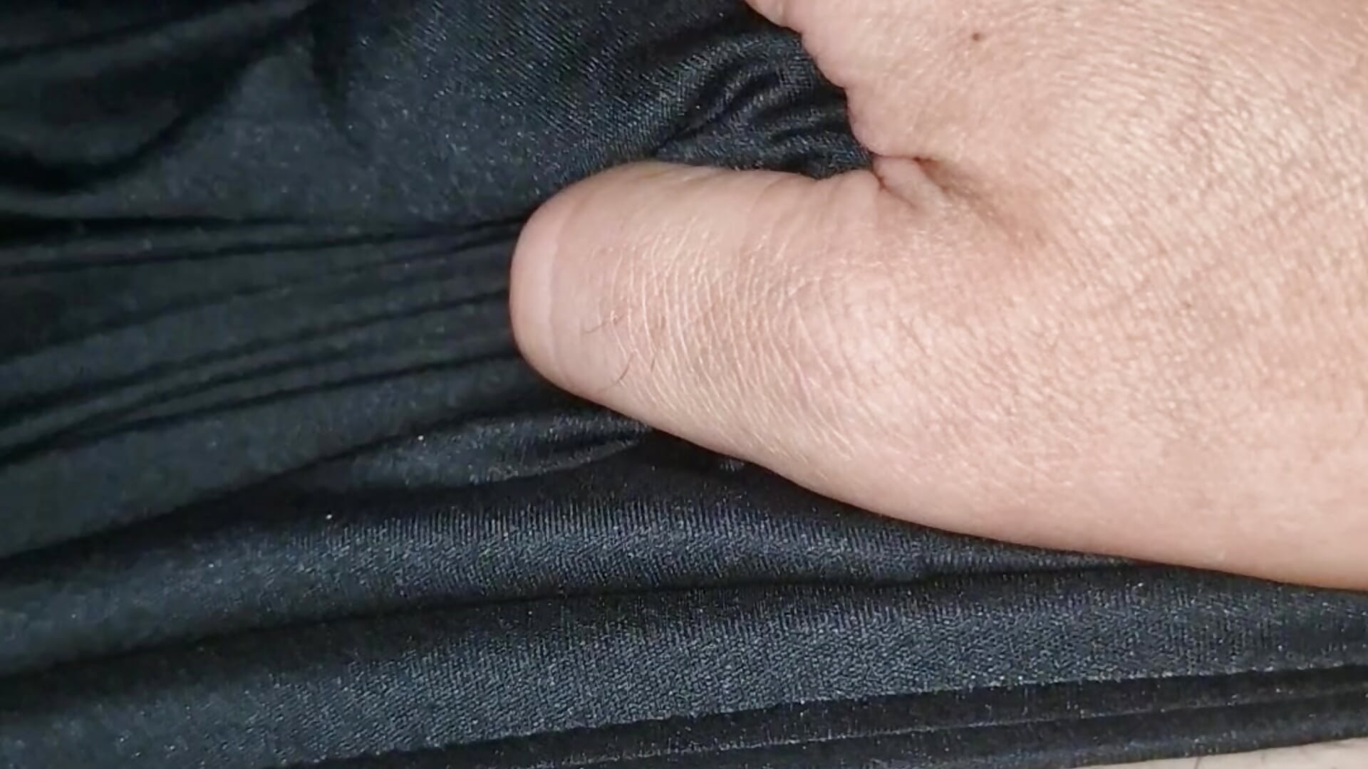 1000150205 - video by hornyxrice cam model