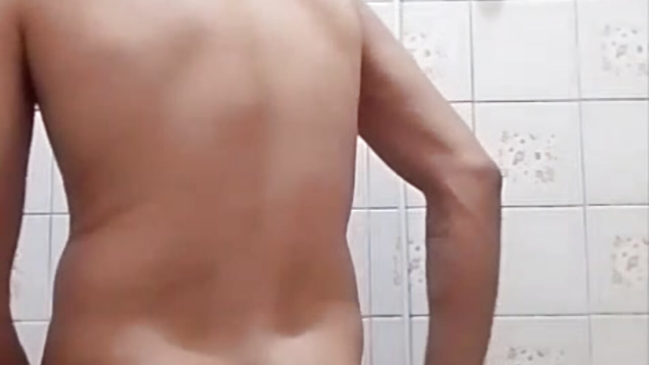 1000150219 - clip cu colemiranda model videochat