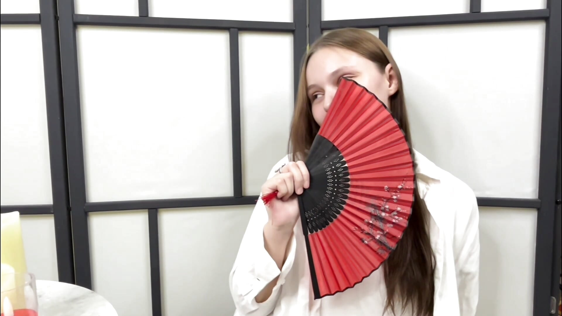 Secrets of grace: play with fan