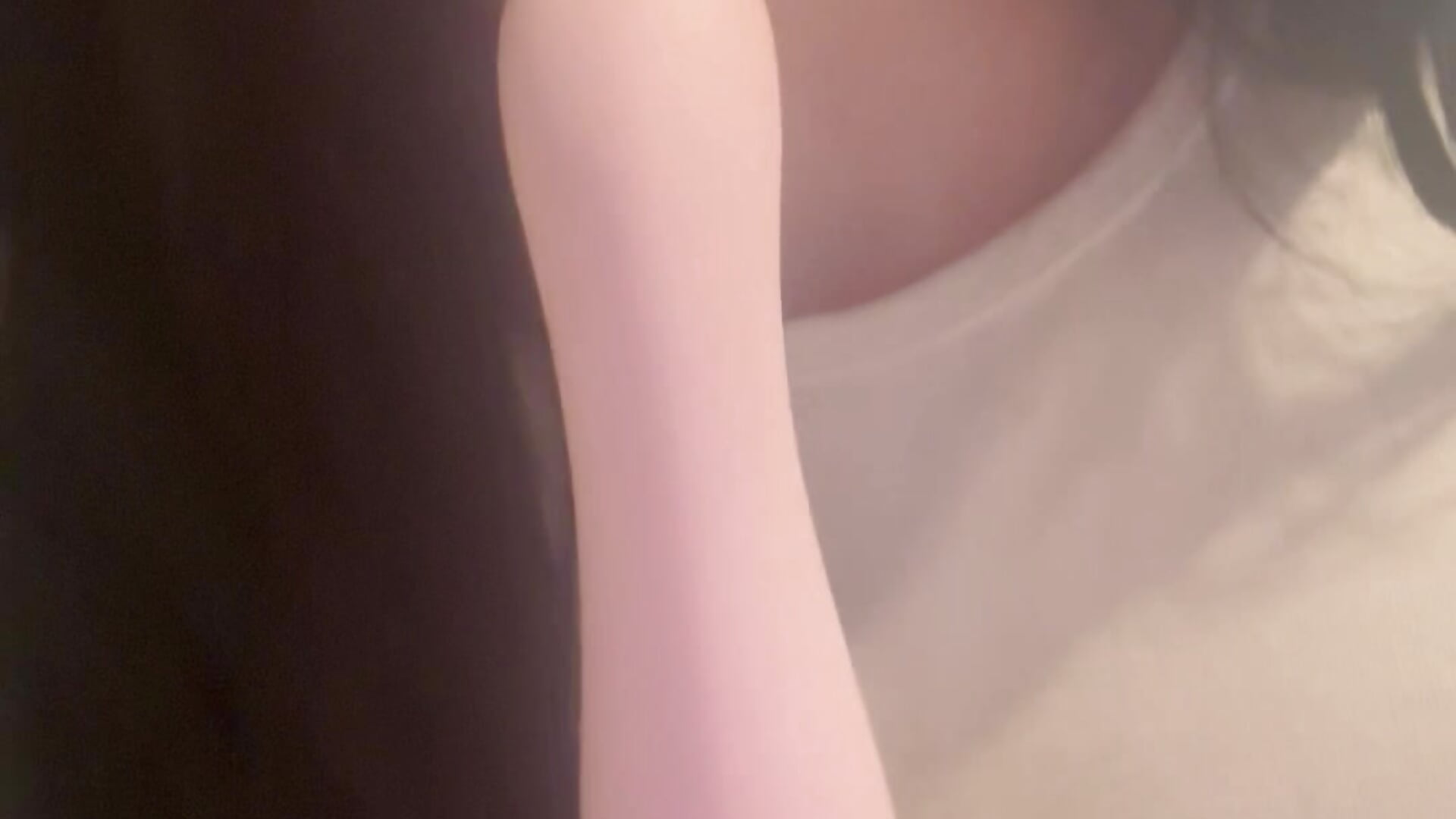 Suck & spit on my vibrator 😋