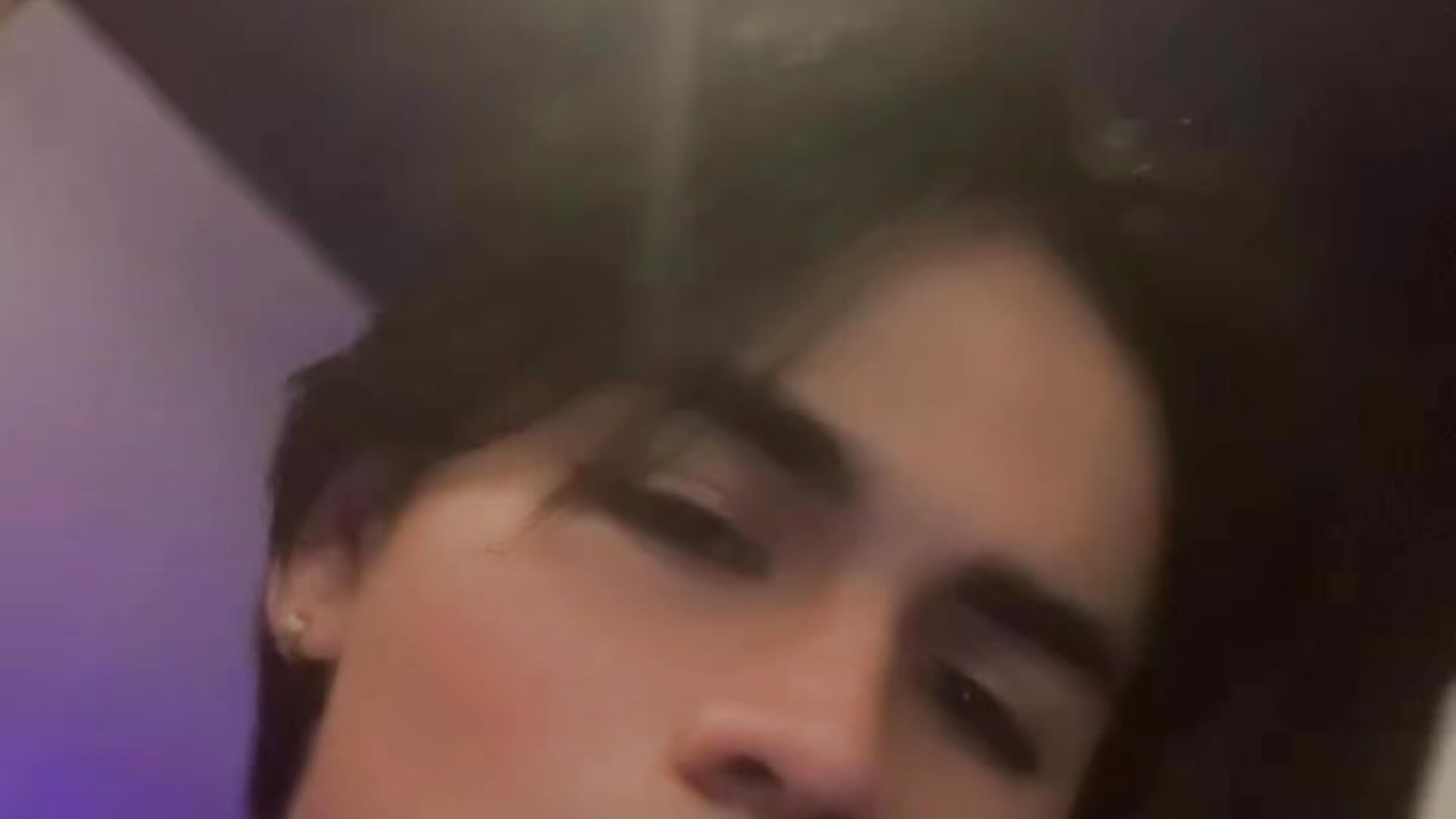 Beautiful Lighting + Beautiful model 🫠 – video af Mao_mdn cam-model