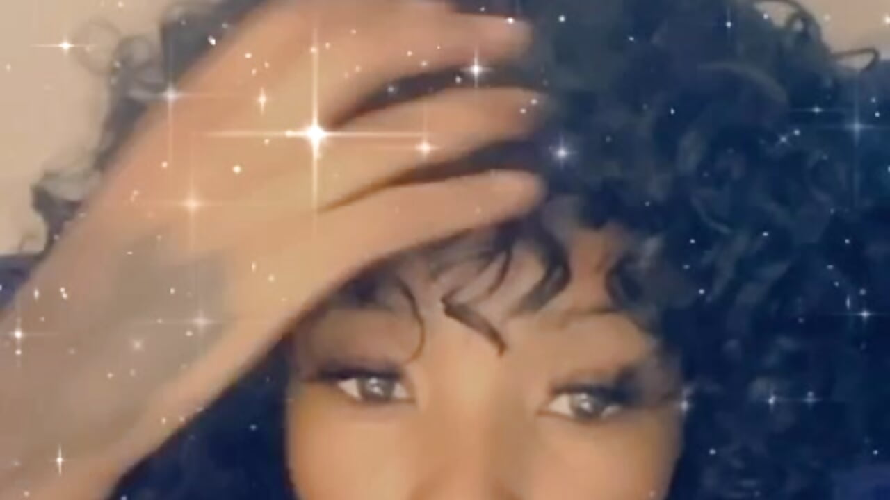 Bite me🫦 - video by Miss__Mandy cam model