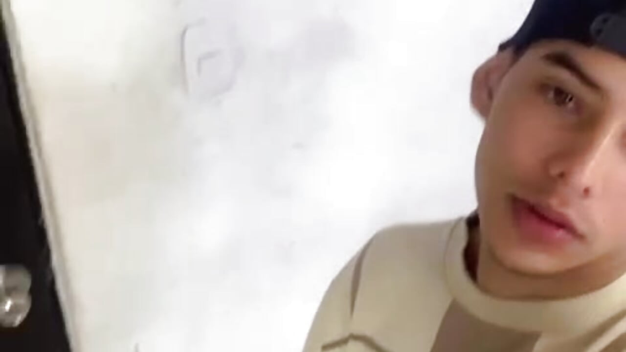 Im your sexy boy Coney - video di Coney_Boy modella di cam