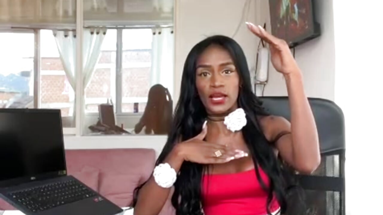 OFFICE TIME - video av karol_f00x cam-modell