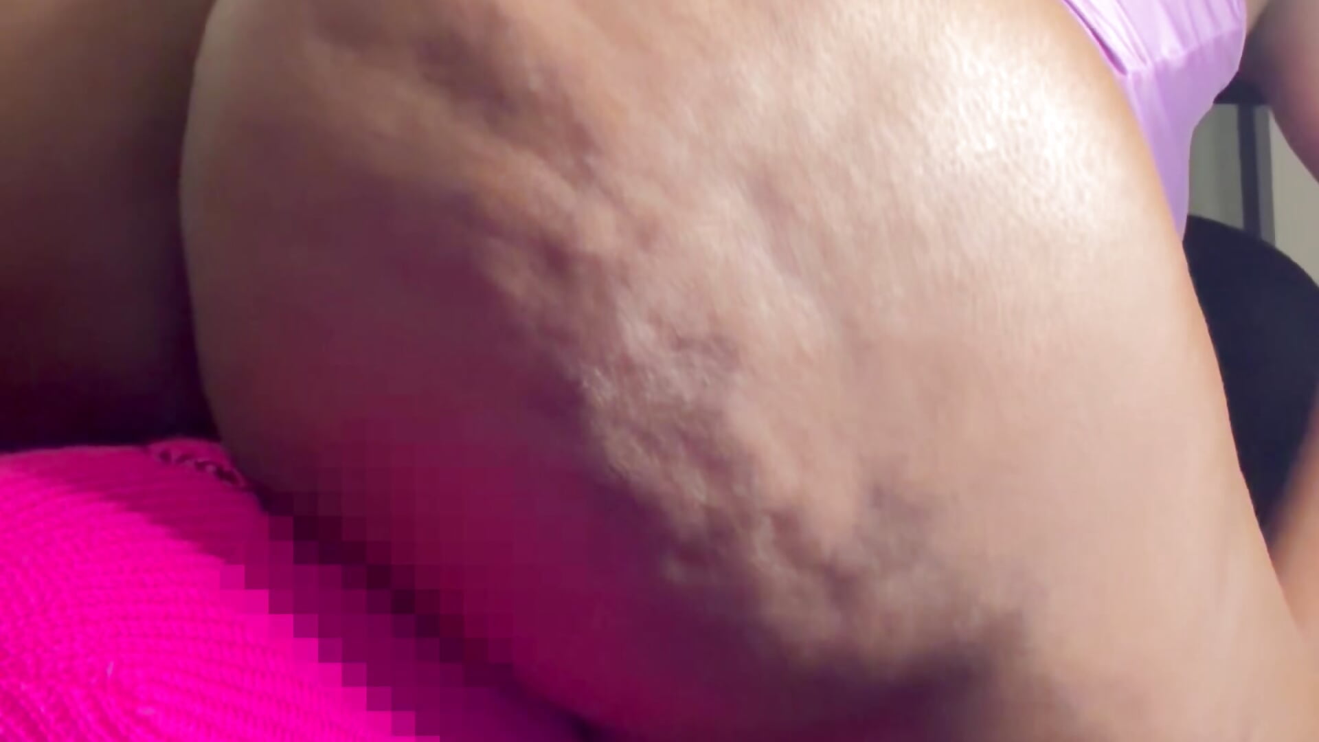 Face sitting👅👅 - video by BigRound-Bootayy cam model