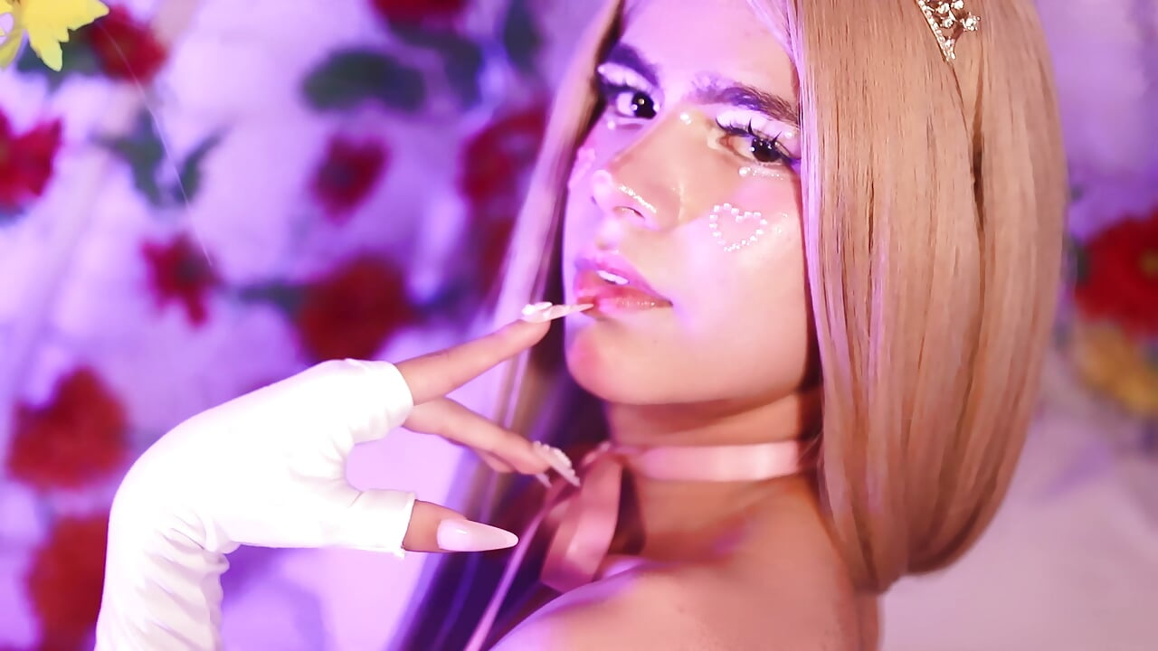 SEE MY SWEET AND NAUGHTY FACE 💣🤩 - video của người mẫu cam Andy_Leex