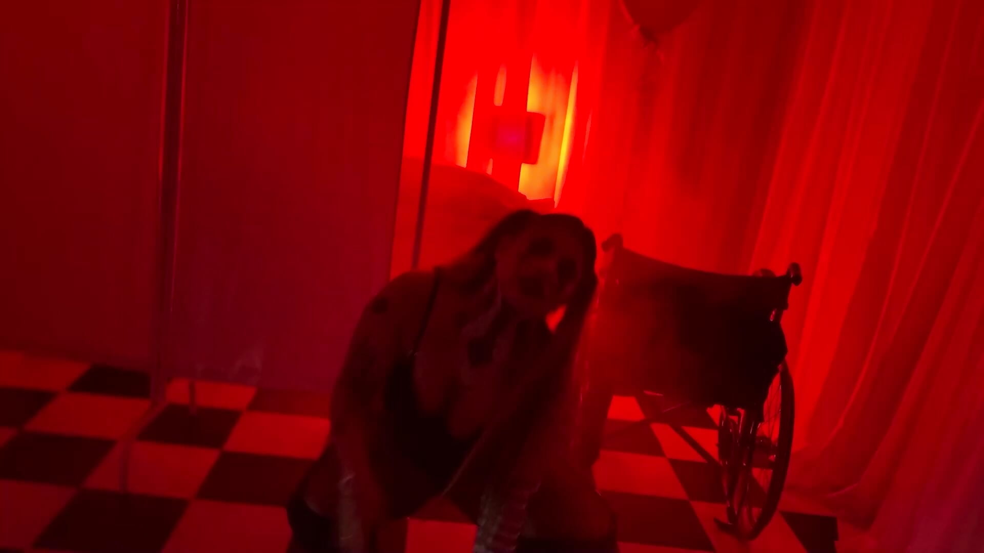 Boooo 🎃 - vídeo de IsaCutie modelo de câmara