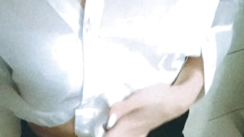 nice to meet u 🤞 - video by Kitti__ cam model