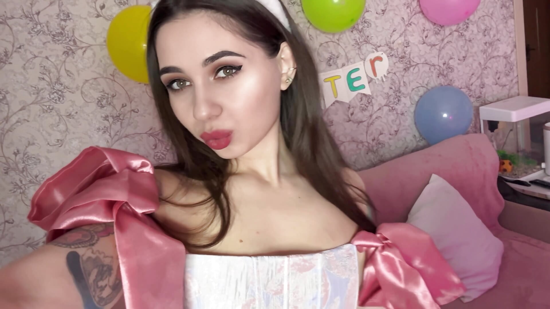 Sweet holiday🐰🥰 – video af vinkiepinkie cam-model