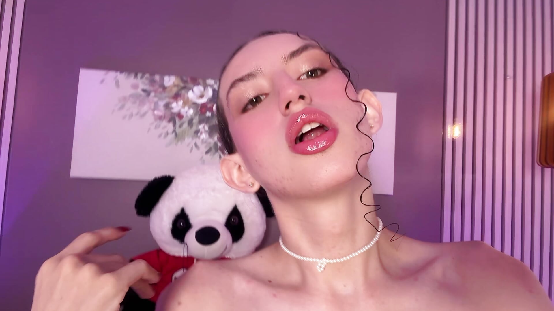 I’M THAT GIRL 🪩 - فيديو من pinky_peach موديل الكام