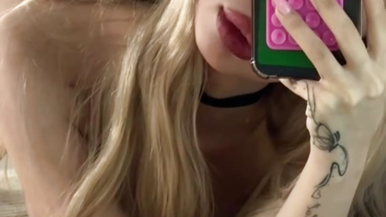 😜💋 - vídeo de la modelo de cam katyevance