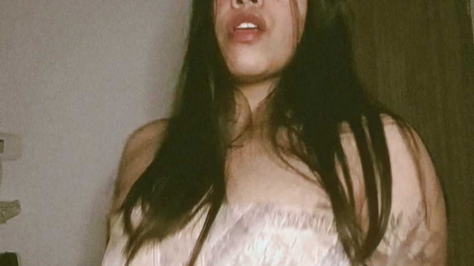 1000020961 - video by Juli_bd cam model