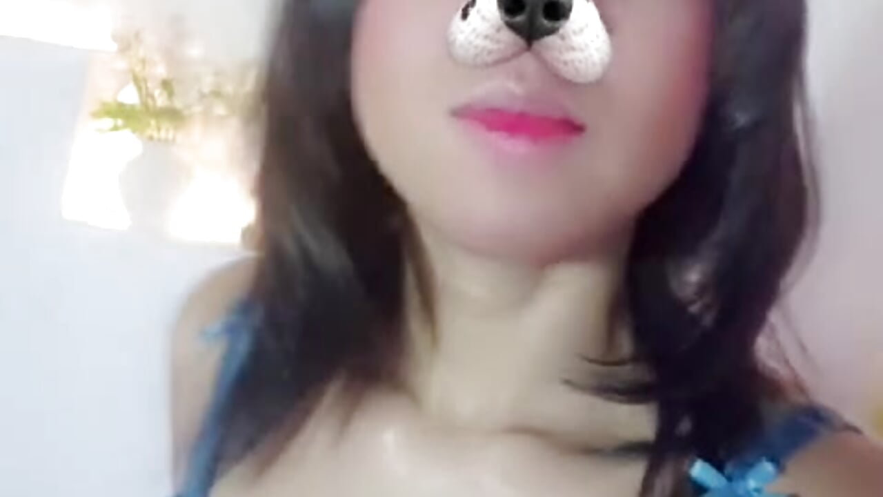 ♥ - video by cherryboom23 cam model