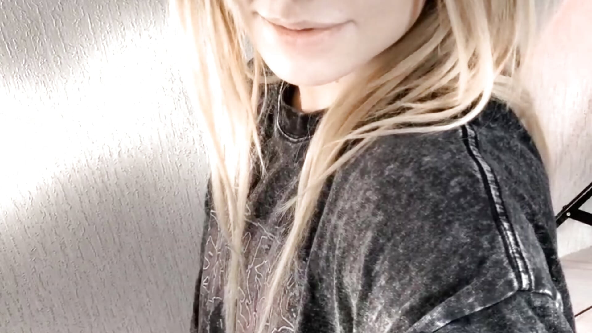 Morning smile - video by EdenLen cam model