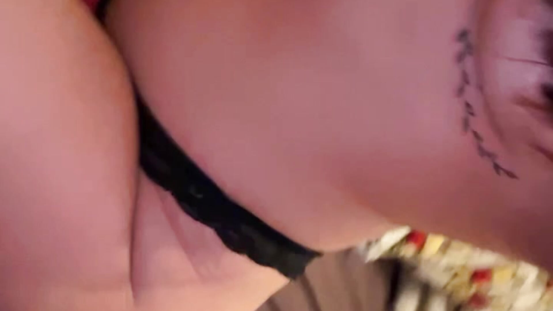 1806cdf34f8e4c45bb935118673b99f7 - video by baddieinabenz cam model