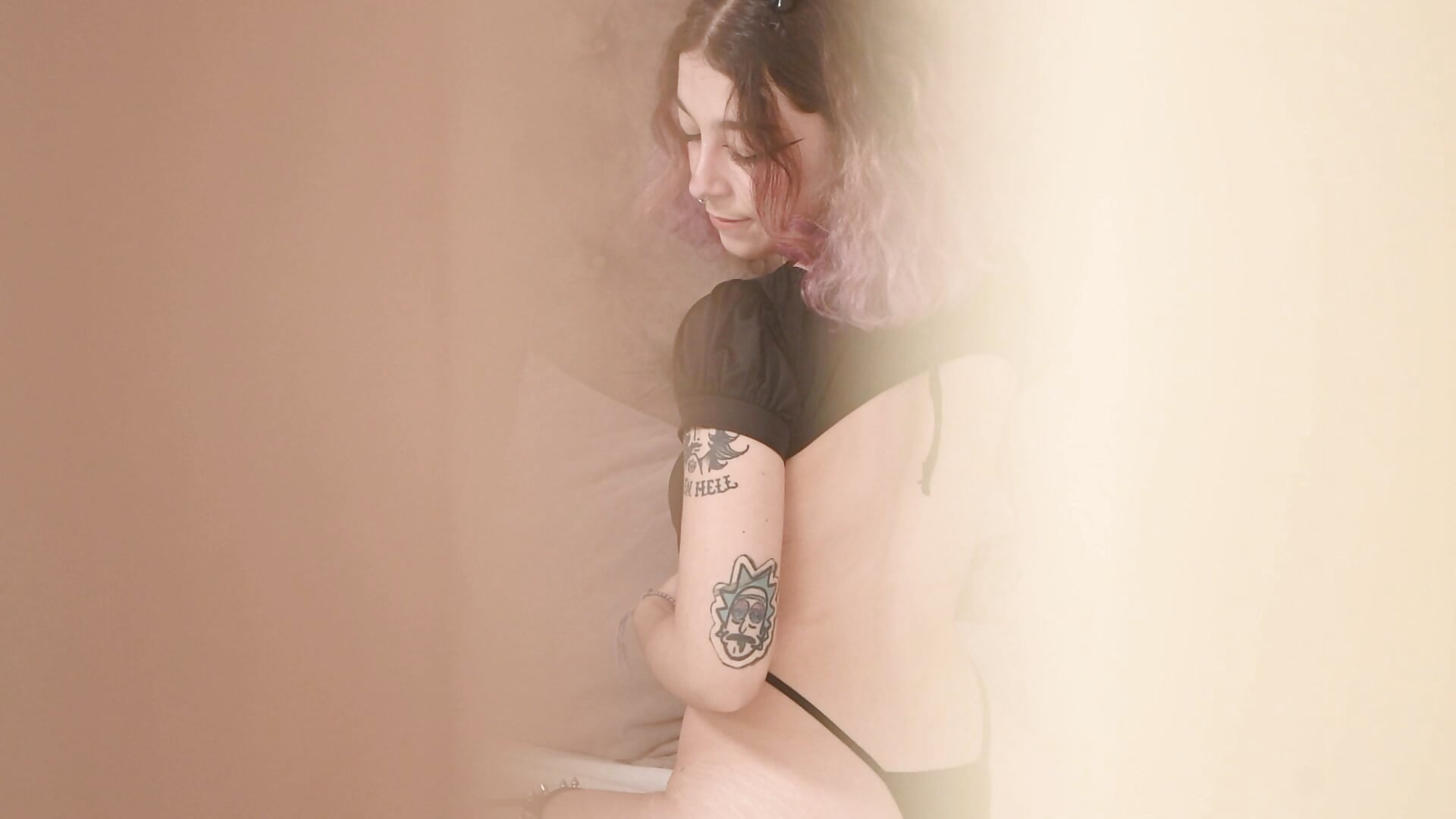 Do you like what you see? I know you're there, quietly enjoying yourself - video by dafne_milleer cam model