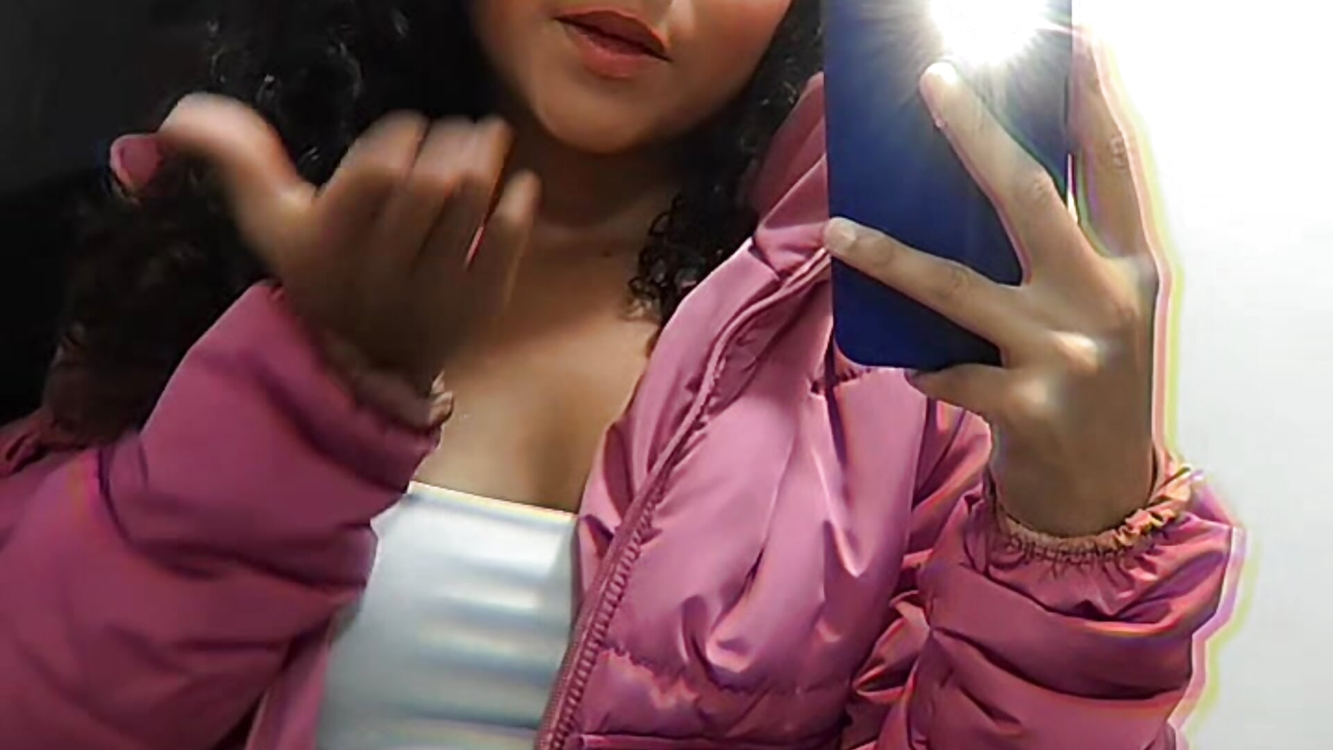 It's a kiss for you☺️ - video by Daika_Rodriguez cam model