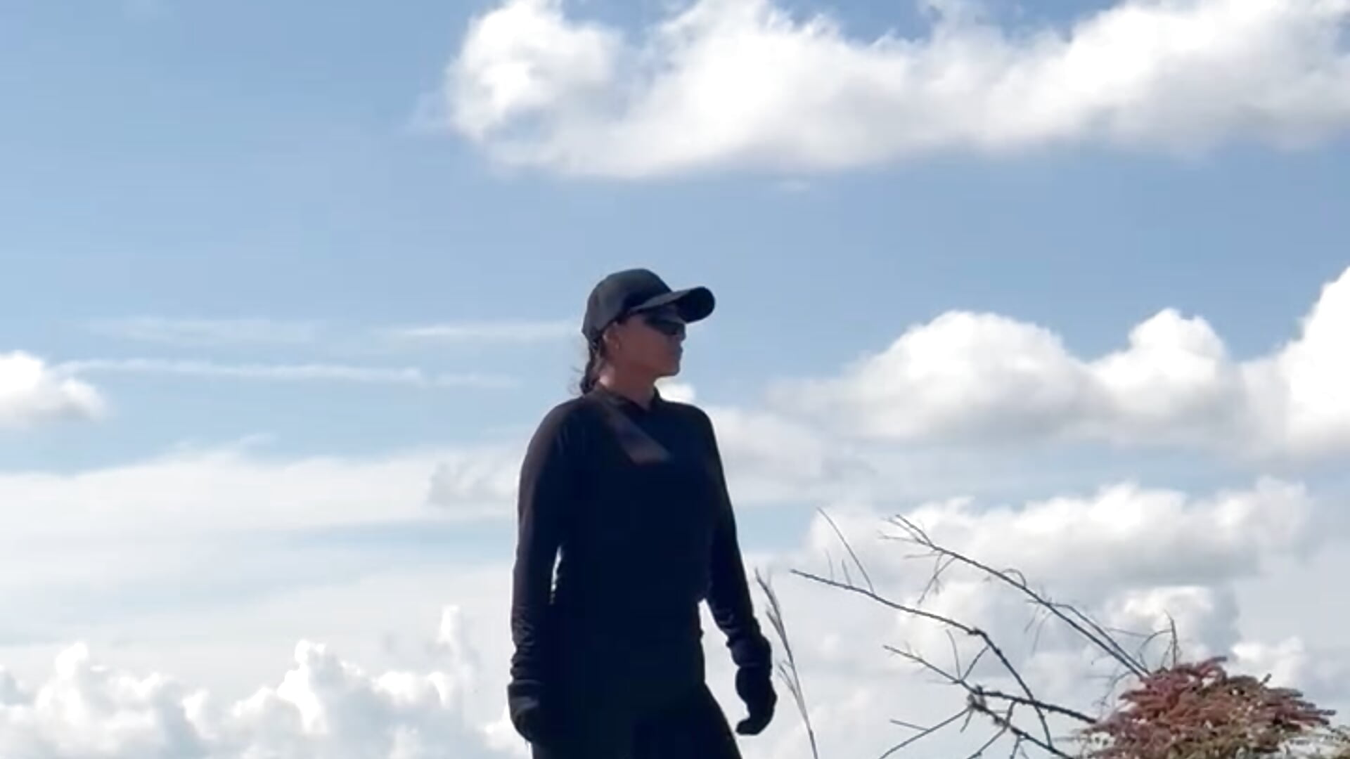 1000438884 - video by Parisferrer83 cam model