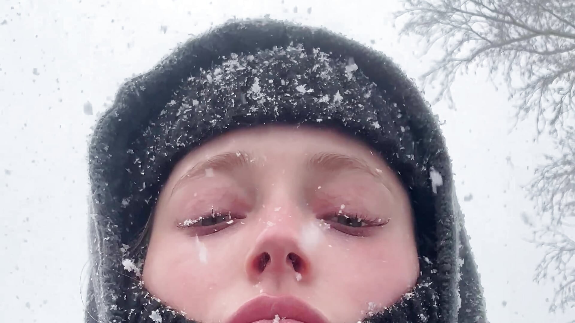 Happy New Year! 🎊❄️🌨️ - video by AshleyD_ cam model