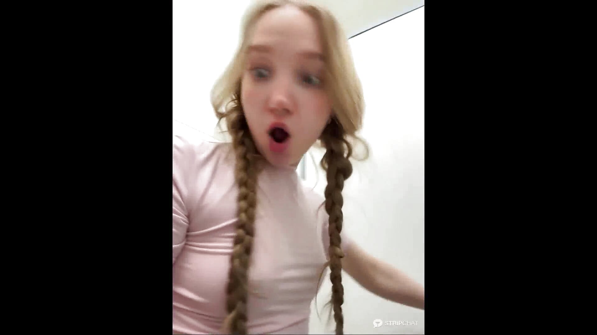 RISKY PUBLICL: walking in public toilet without panty + tail butt plug🚽 - video by bambi_lu cam model
