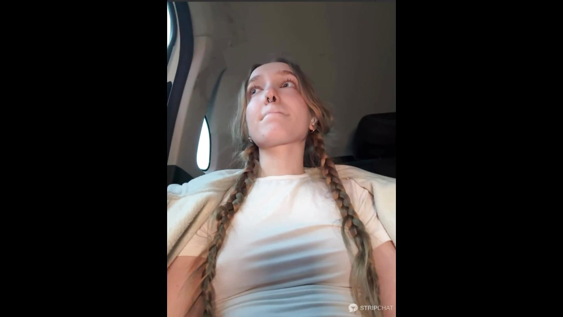 drive in uber before naked show in taxi🚕 - video by bambi_lu cam model
