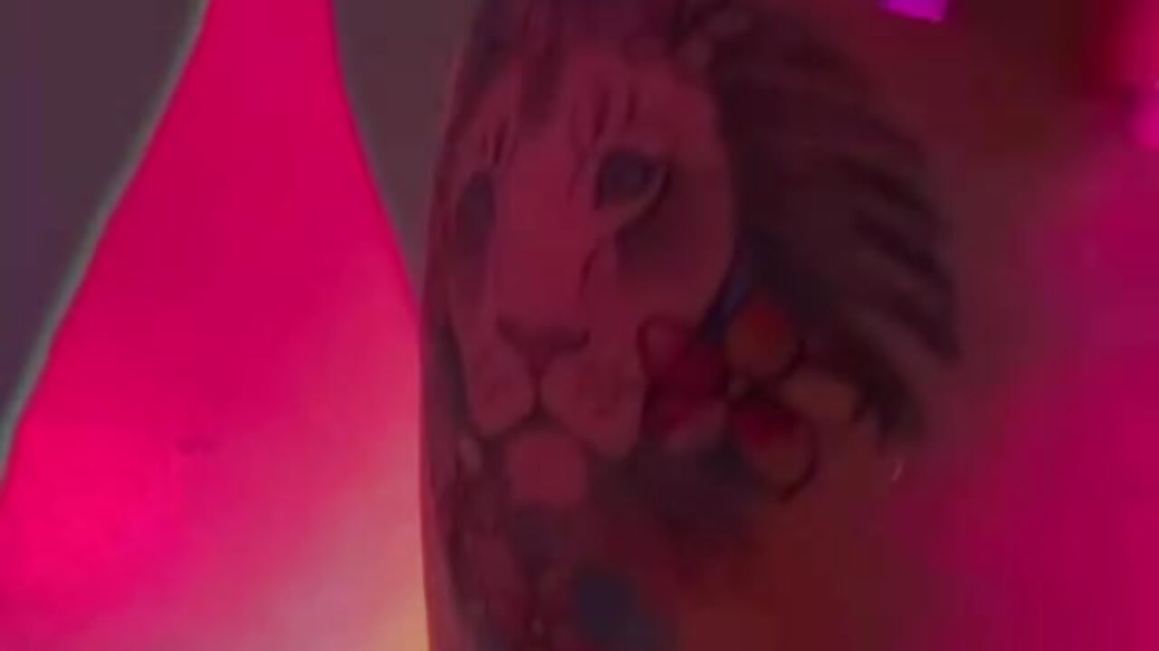 Sexy ass and me 🙈 - video by _julietta_ cam model