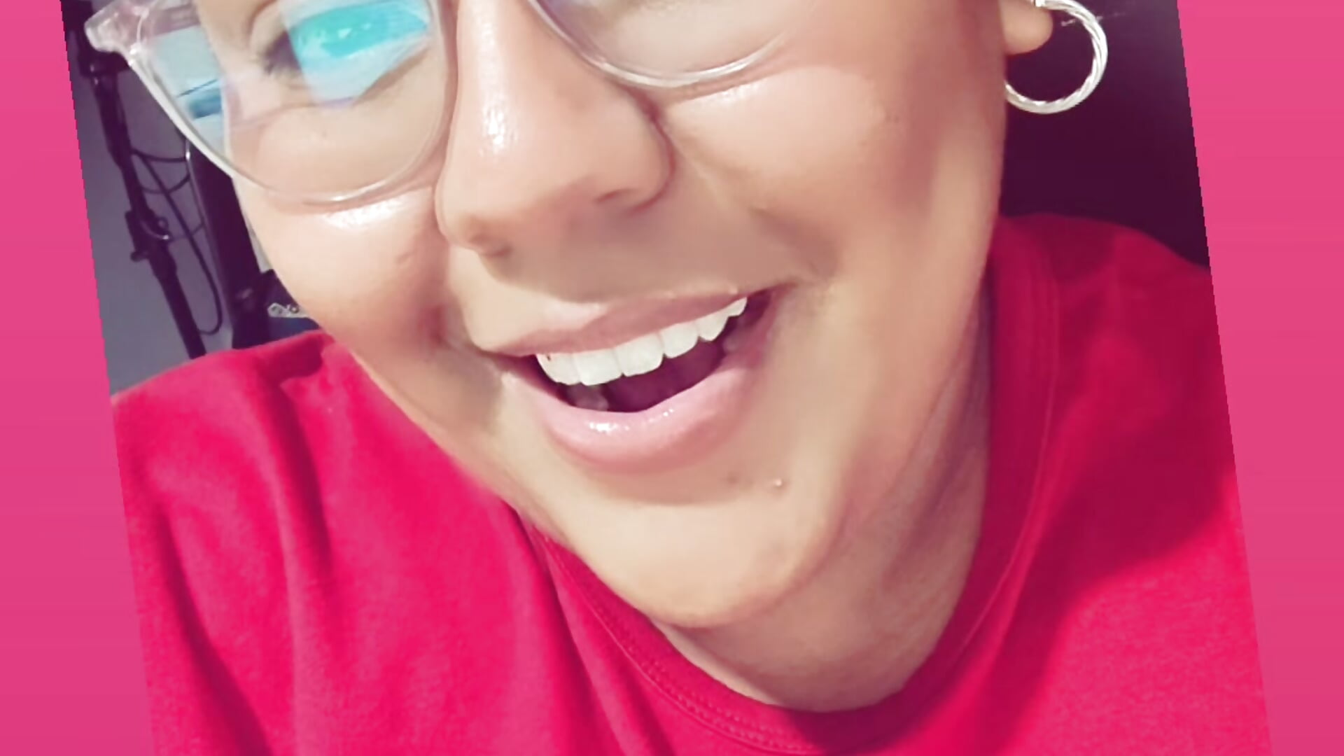 Singing - vídeo de sheila_ro modelo de câmara