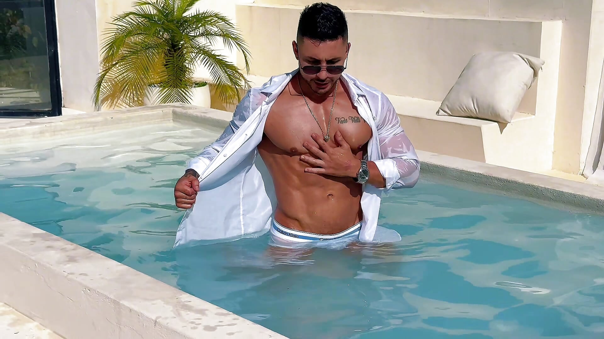 Tease 😁👑 - 視頻由 santi_aesthetic 主播提供