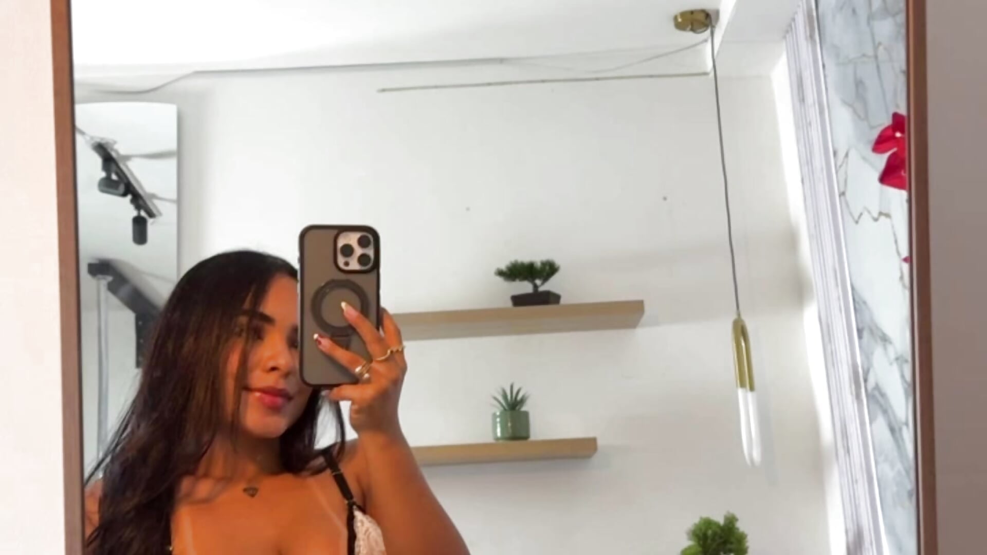 66bf0a2f8bd24ee1b2db0536ff60d5f3 – video af Lenna_s cam-model