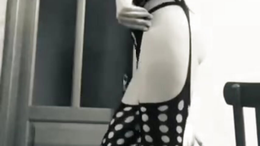 striptease - video di MariannaSi modella di cam