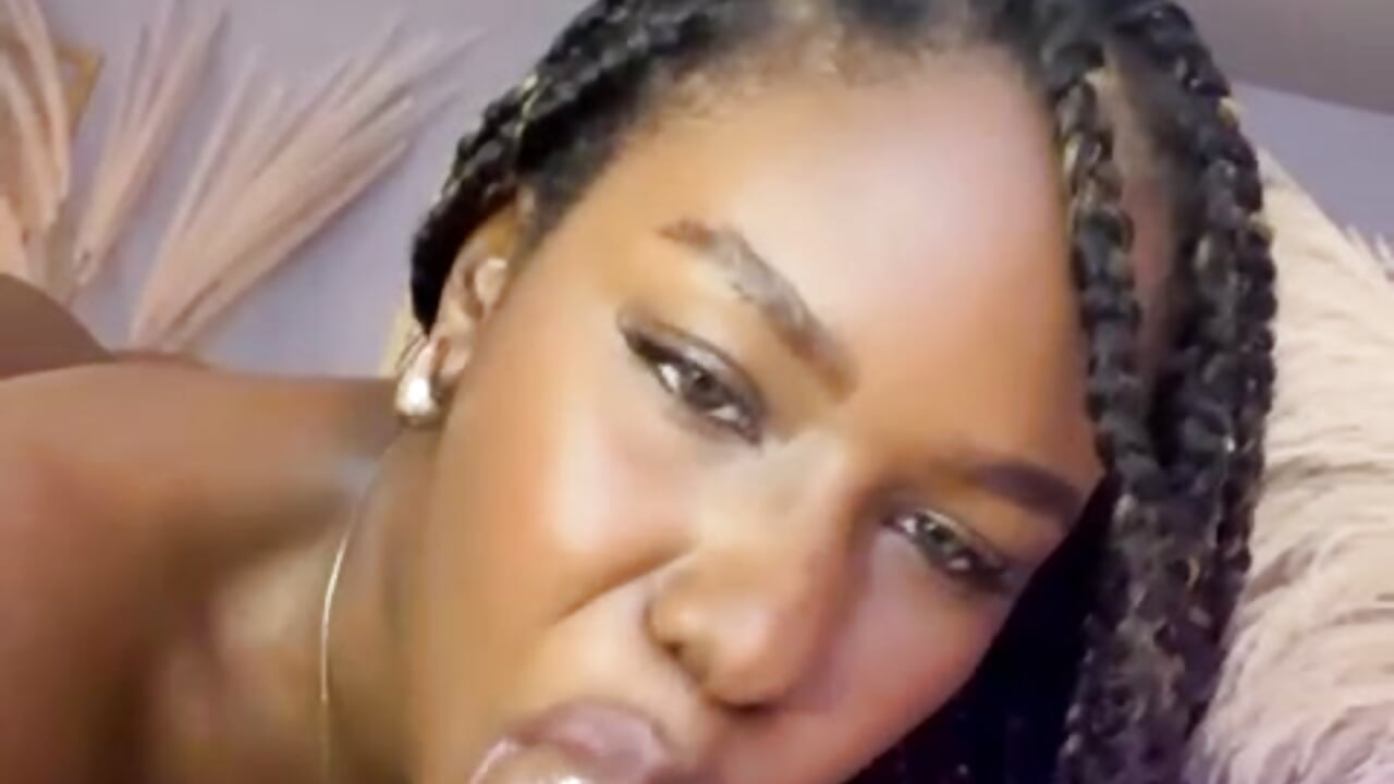 CREAMY BLOWJOB 🍆 - video by RachelStonne cam model