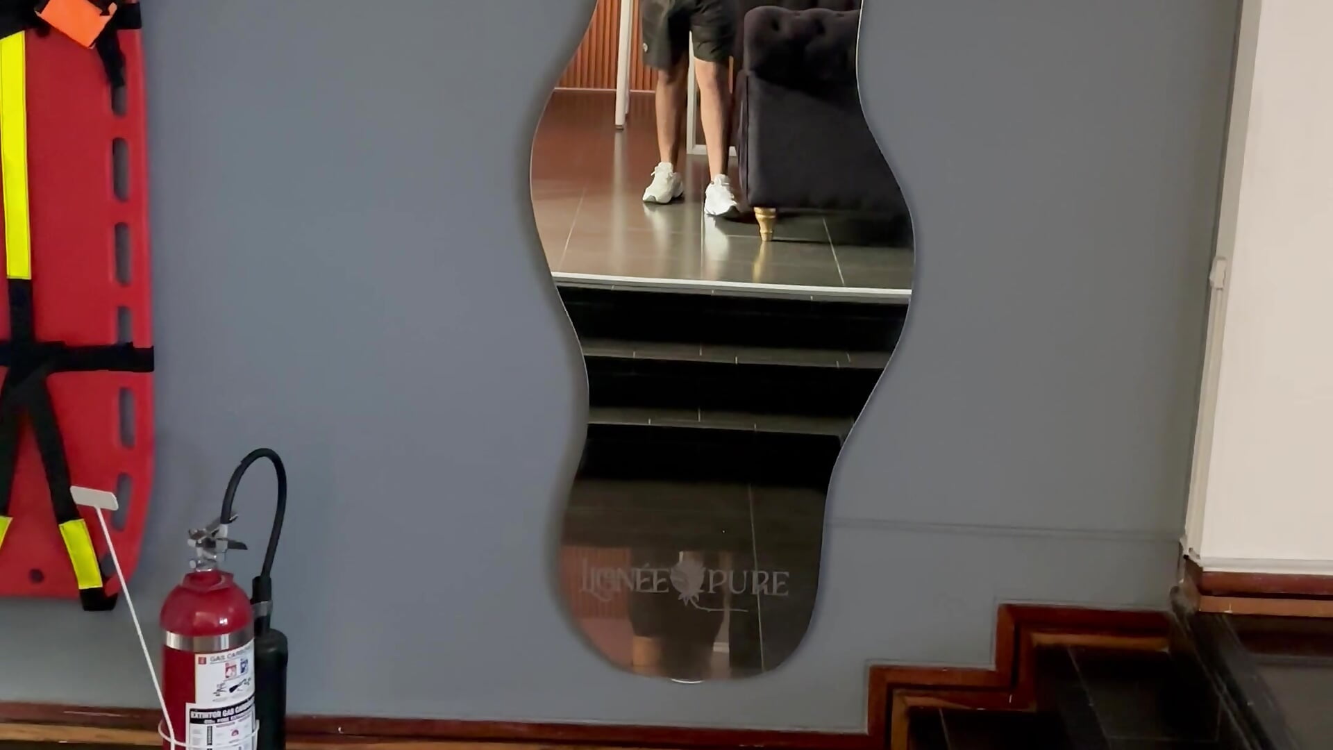 You like the mirror? 🔥 - vídeo de la modelo de cam PapiStan