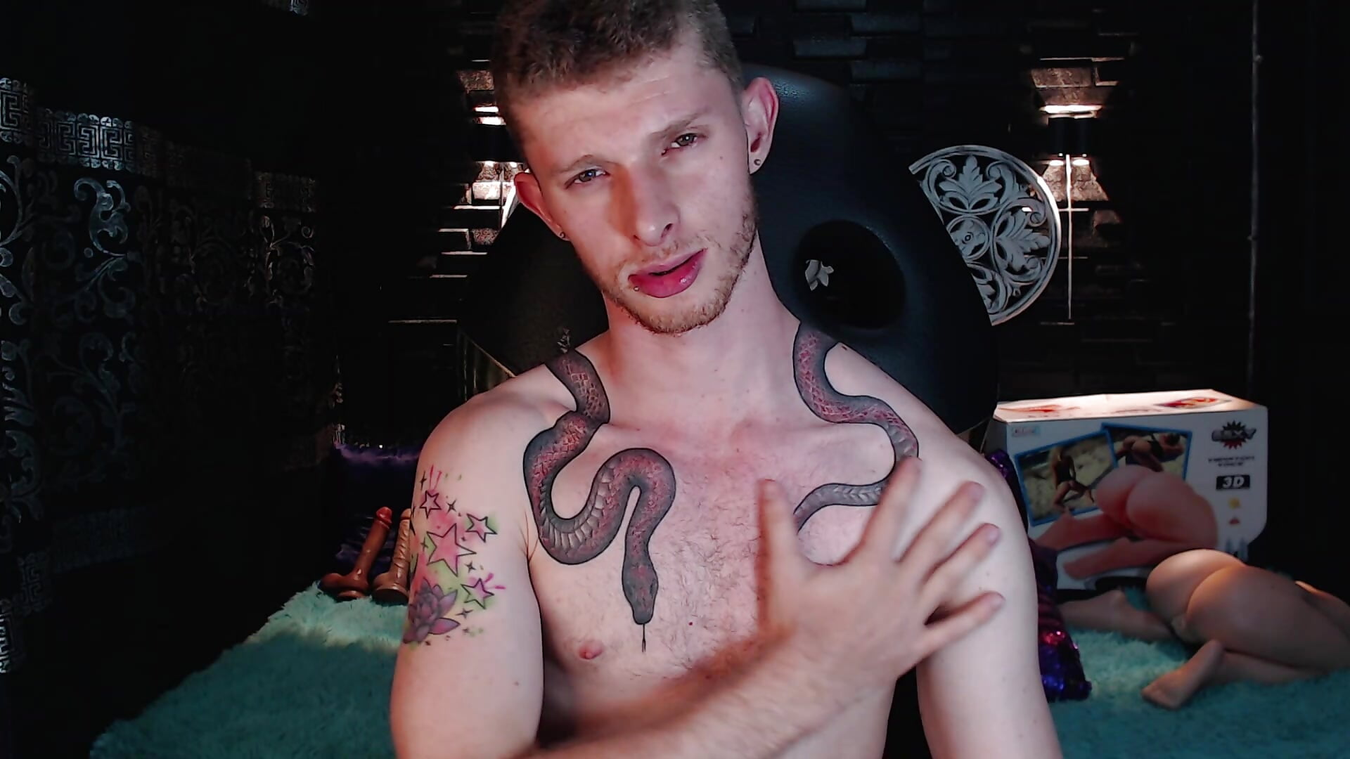 Follow Me Sexy– andrewxbi kameramodell videója