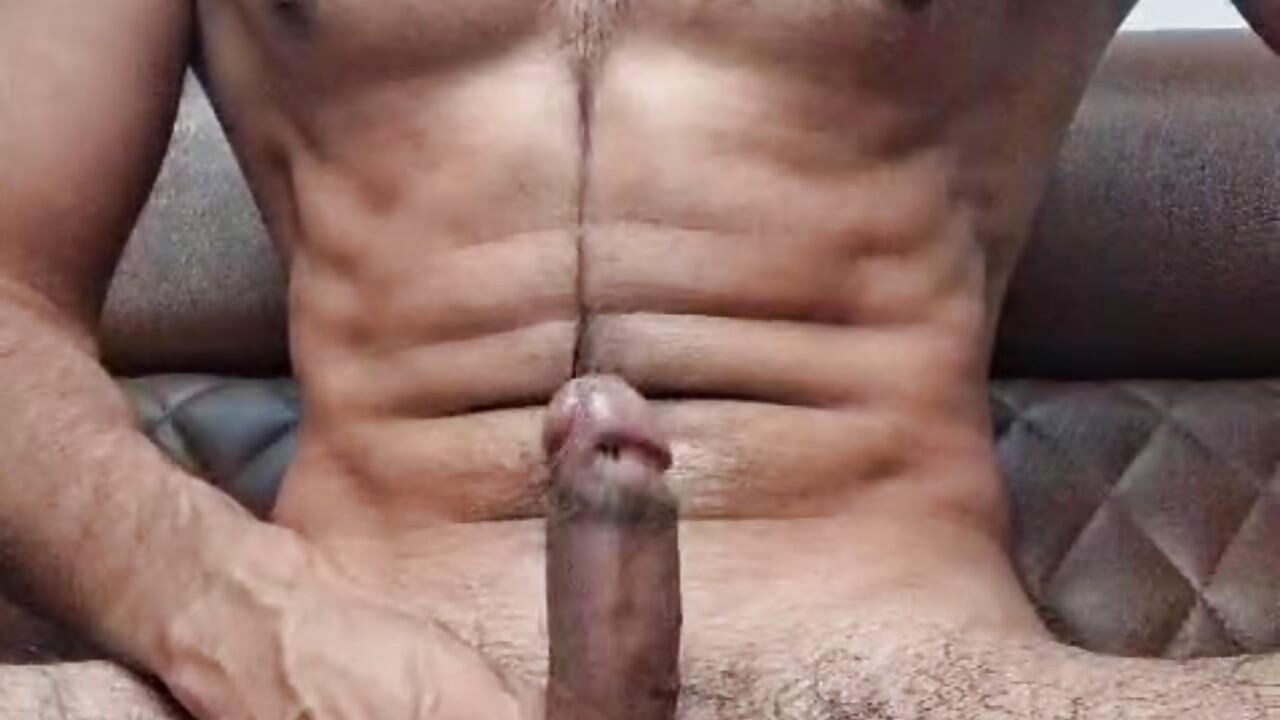 nude and masturbating — filmik niharmalik, modela(-lki) na kamerkach