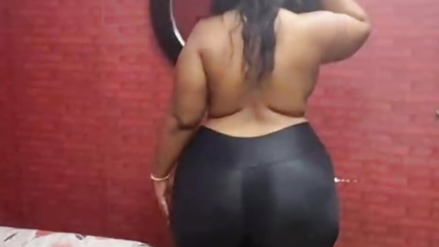 Step into my room… I’m in a very naughty mood. ✨😈🔥 - video by WALESKABBW_ASS cam model