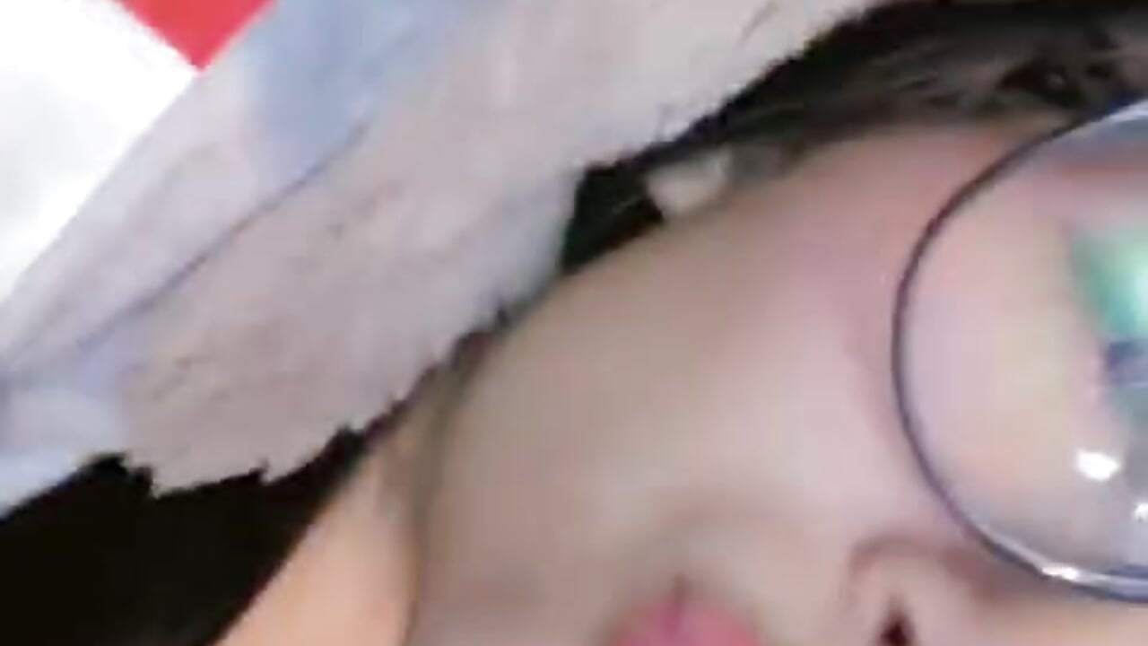 🥹 - video by Veronyca_shelby cam model