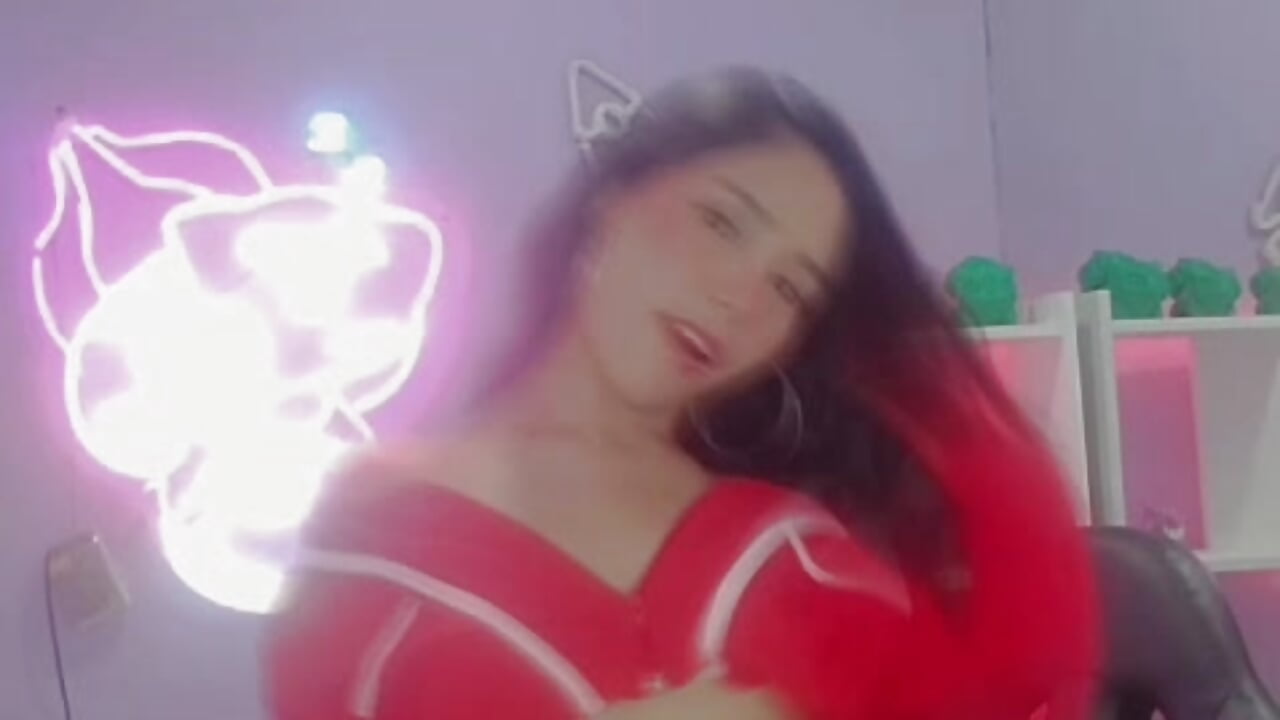 🆕 You premiere me... How do you want me to do it? 😍 - video by VictoriaVillaLobos cam model