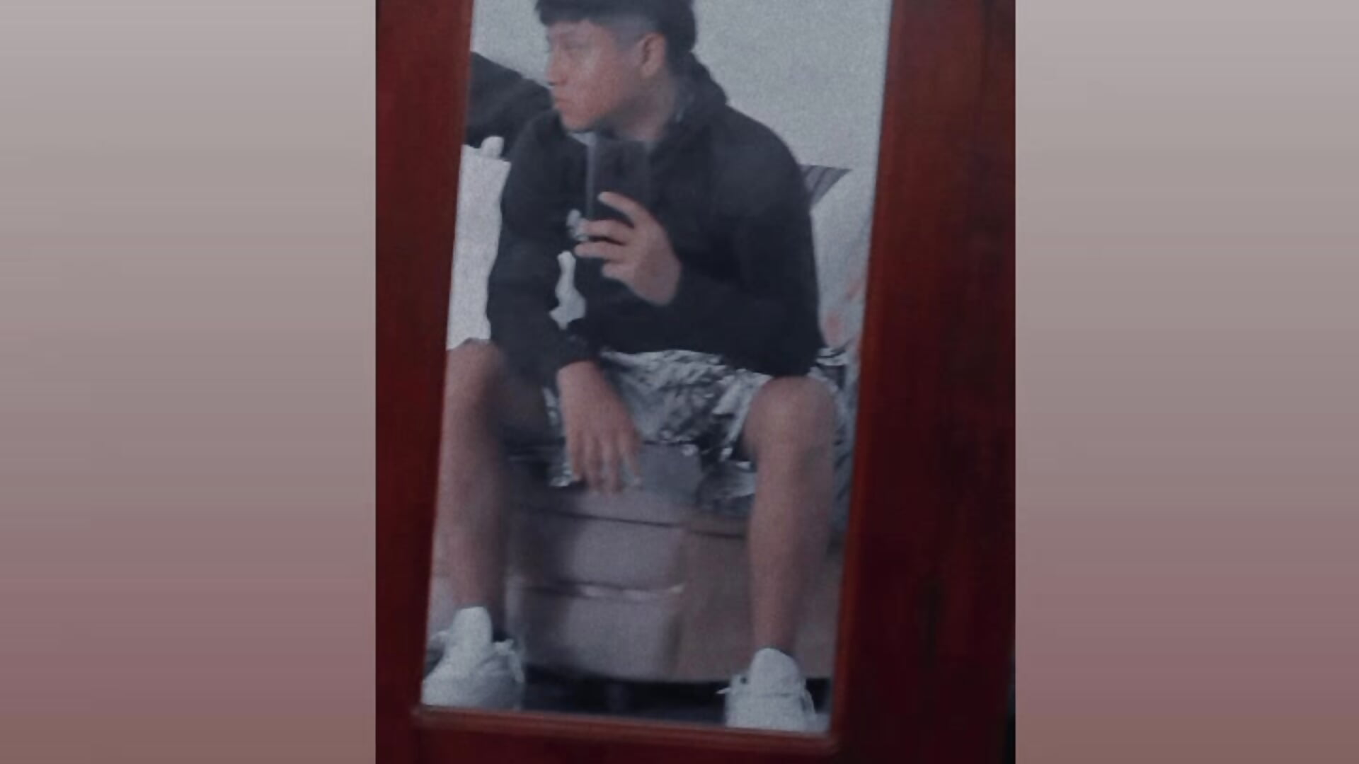 4477e291-ae92-4547-8bda-d19e4e2e1e04-1_all_3081.mp4 - video by eduardinpi cam model