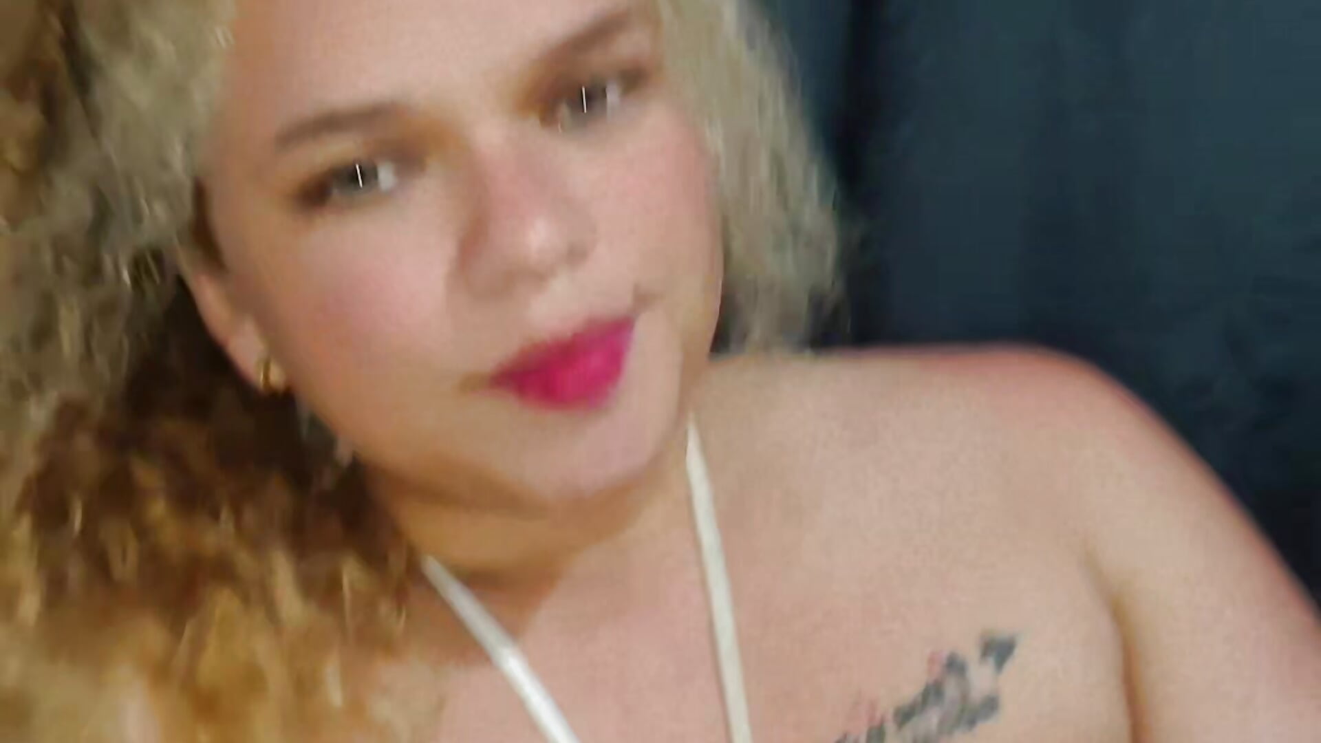 1000738322 - Video von Monserratalexa Cam-Model