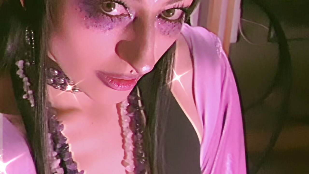 profile-intro-video-1769471703 - 視頻由 ELENA_UMBRA 主播提供