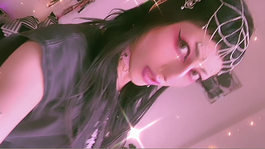 araña rosa - video by ELENA_UMBRA cam model